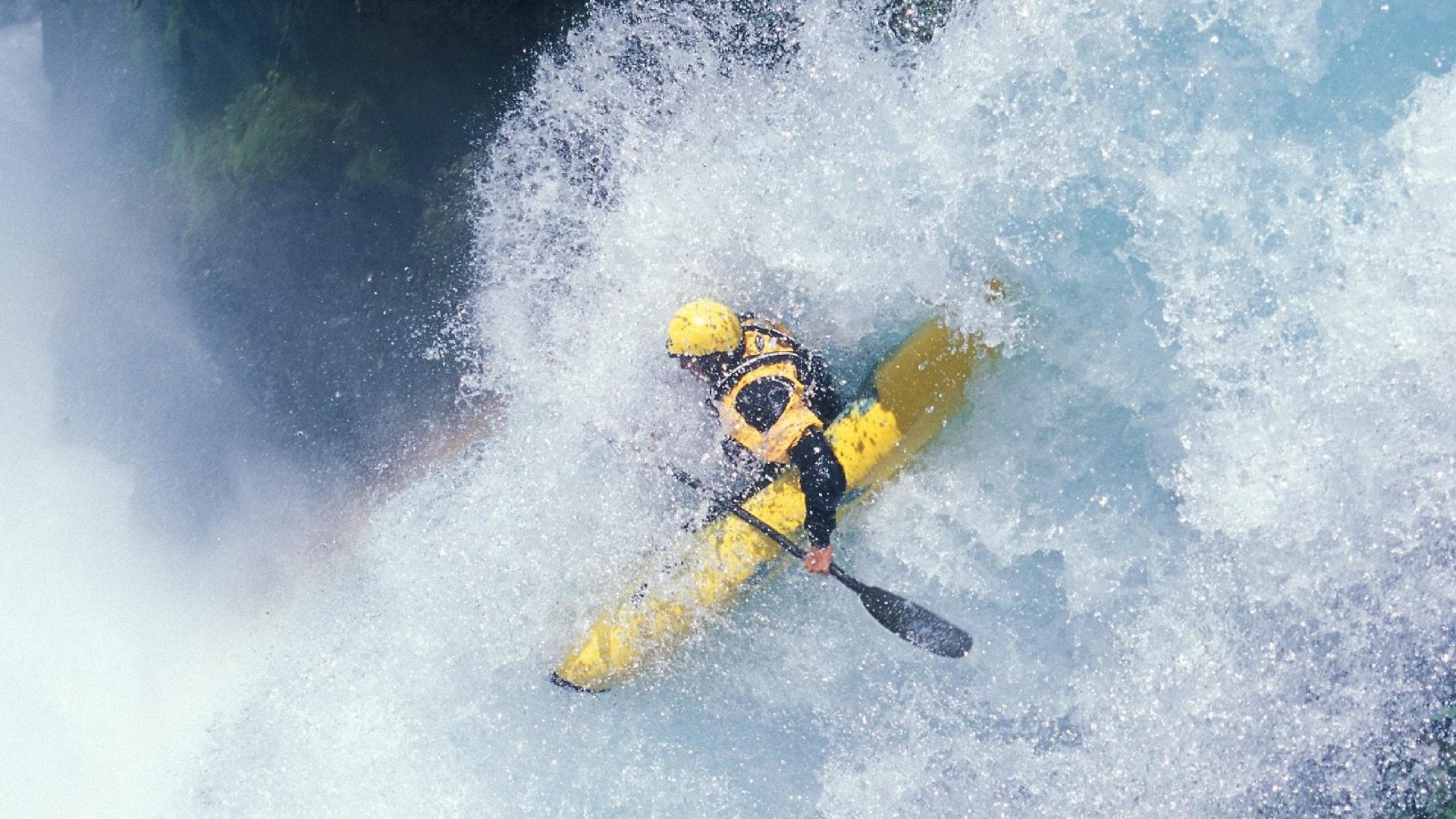 老鹰正面击溃火箭，切特比赛走势一手掌控，新星如何用智慧撕碎对手体系？